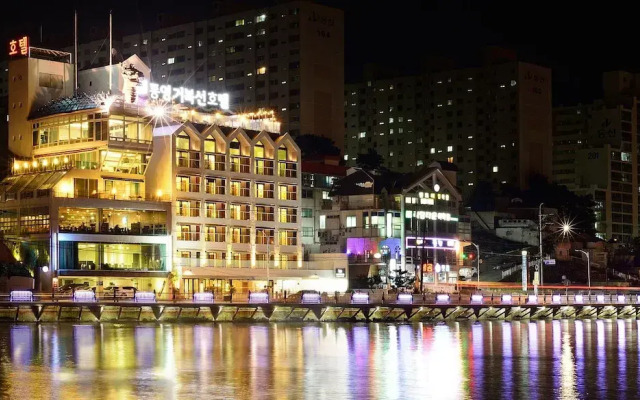 Tongyeong Geobukseon Hotel