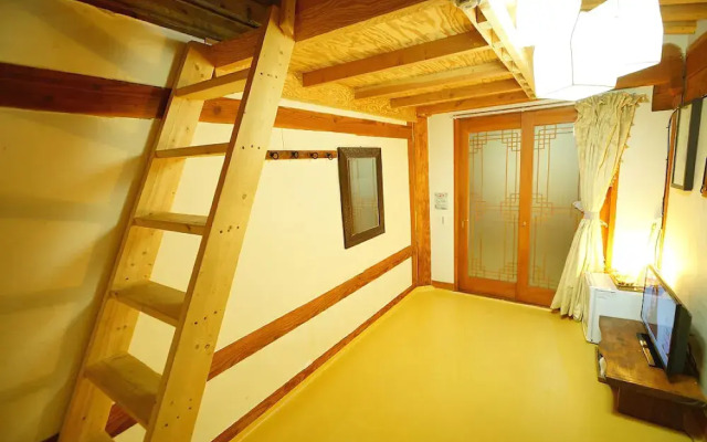 Kim Myongok's Hanok Stay