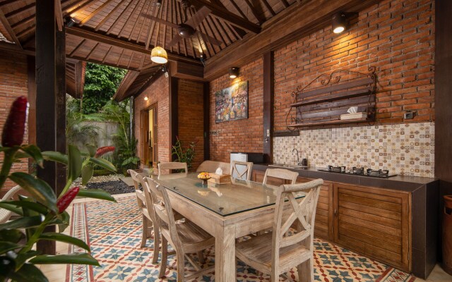 Ubud Raya Resort