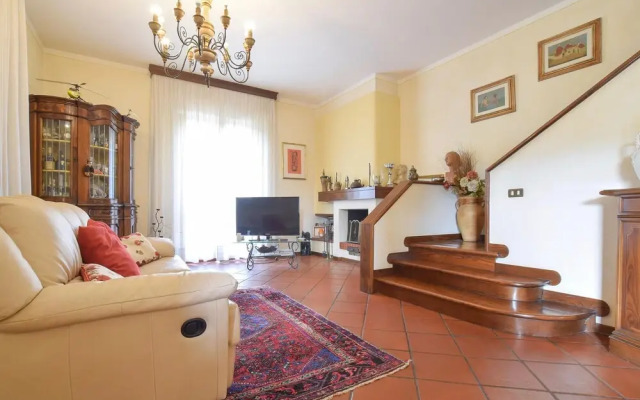 Amazing Home in Camaiore With 3 Bedrooms