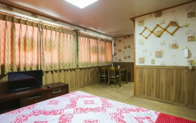 Boryeong Venus Pension