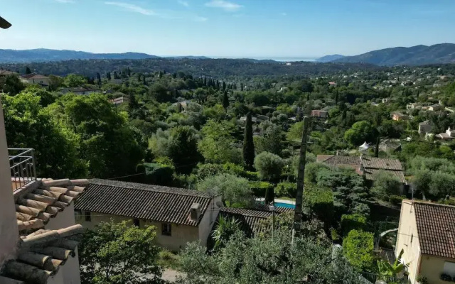 Les Petites Terrasses