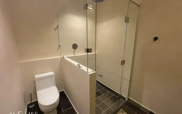 2BR w Private Pool Near the Beach Spacious Stay