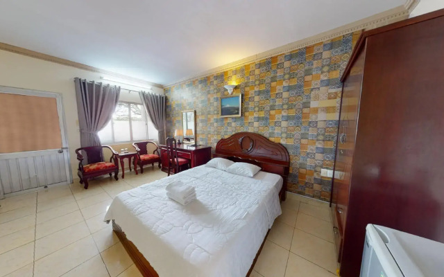 Lam Son Hotel