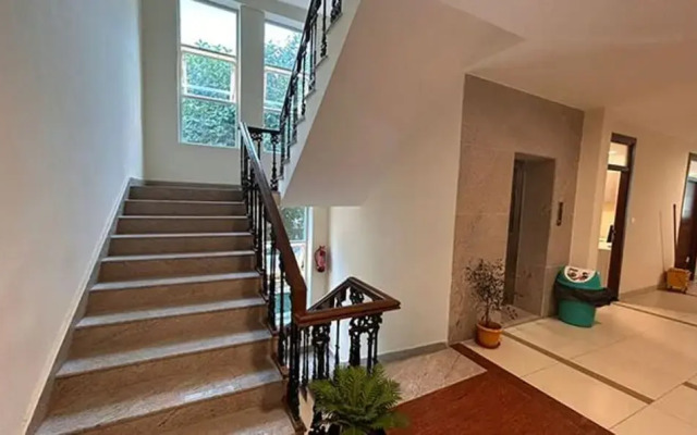 Fabhotel Prime Am Suites