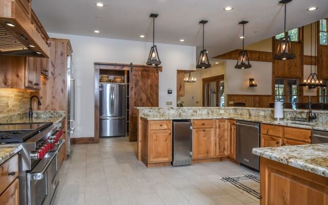 The Haven 8 Bedroom House