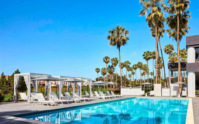 Westdrift Manhattan Beach, Autograph Collection by Marriott