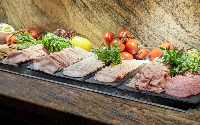 Crowne Plaza Hamburg - City Alster by IHG