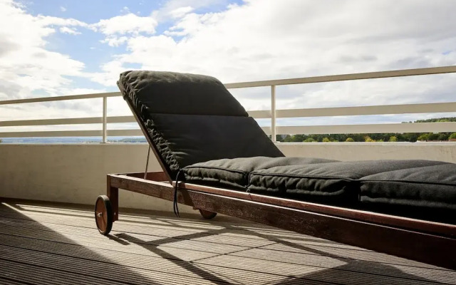 criston apartments - rest & relax