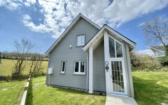 Trewhiddle Villa 17