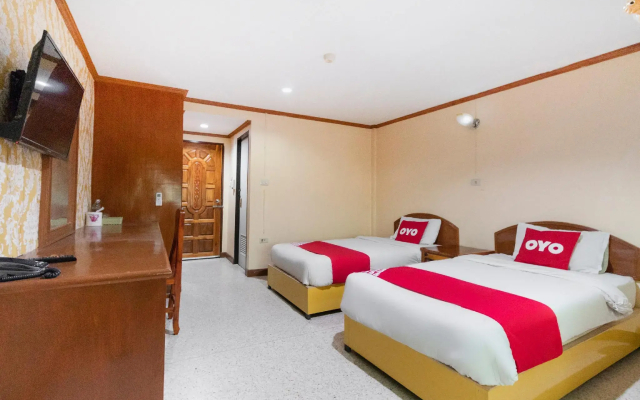 Chaiyaphruk Grand Hotel
