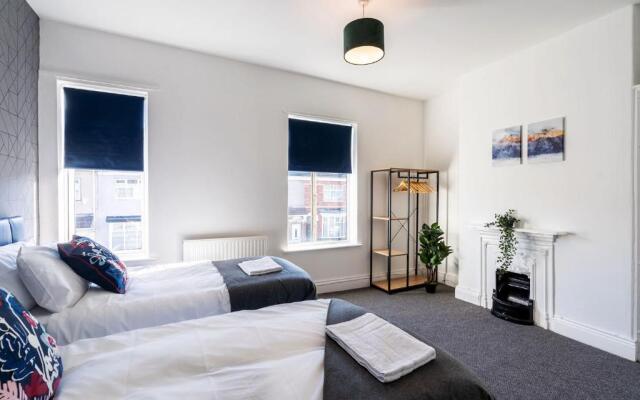 Contractor & Leisure & Garden & Central Location