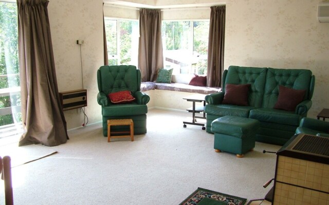 6a Bath Street
