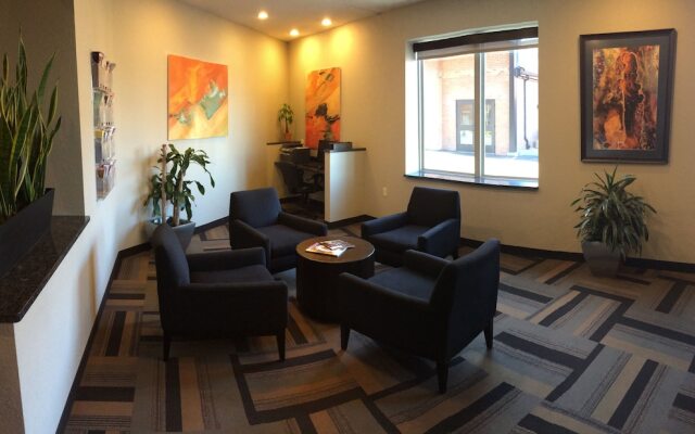 The East Avenue Inn & Suites