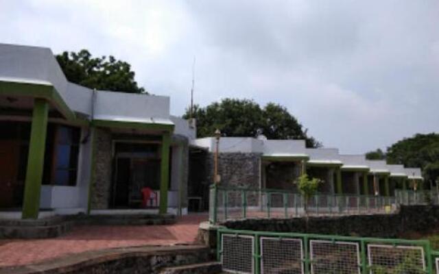 Vamoose Rupmati Mandu Hotel