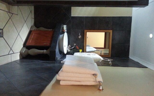 Emoyeni Lodge