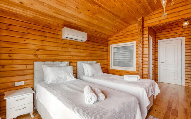 Villa Meryem by Akdenizvillam