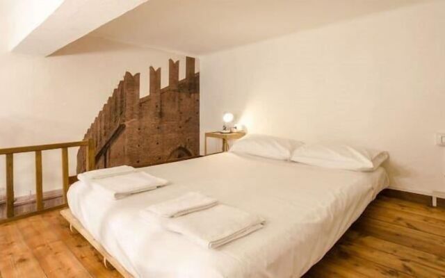 Apollonia Halldis Apartment