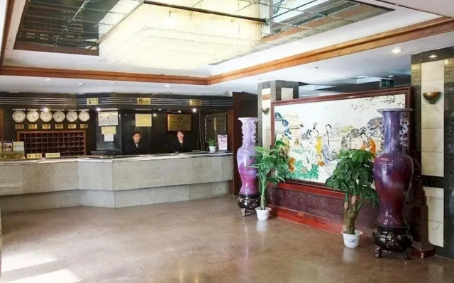 Jiaozuo Yu Lun Hotel