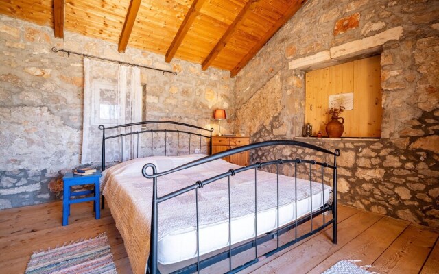 Stunning Home in Janjina With Wifi and 2 Bedrooms