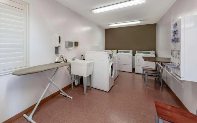 Best Western Plus Anaheim Inn