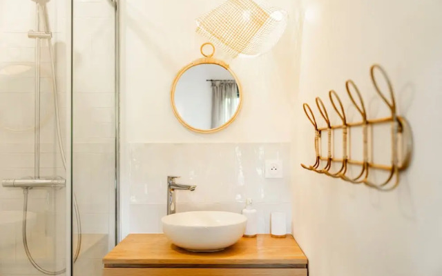 G te Singulier et Authentique Dans Ancienne Ferme