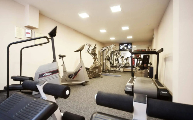 Advantage Hotel