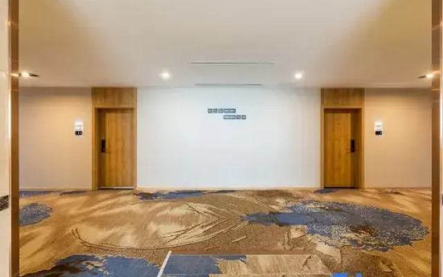 Tongnan Hotel