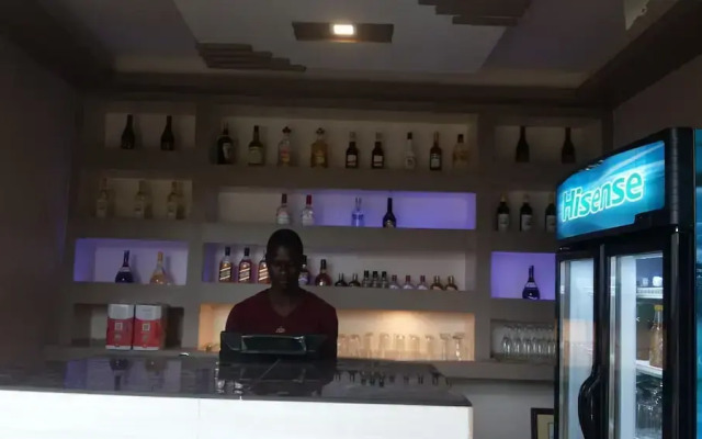 Tripplex Hotel
