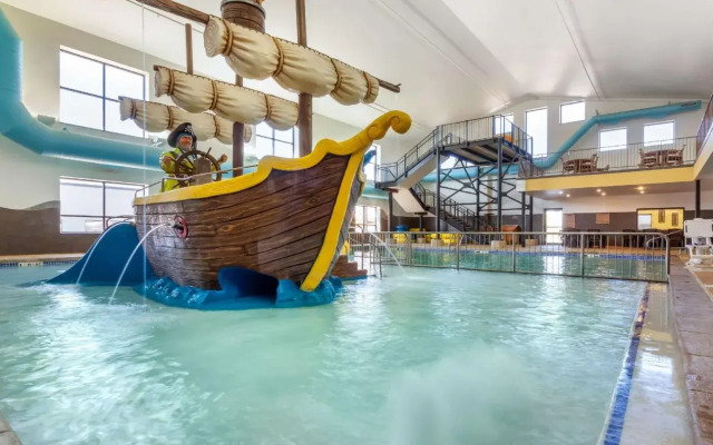 Comfort Inn & Suites Mitchell I-90