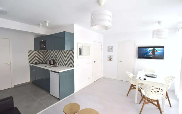 Emma Apartment Central