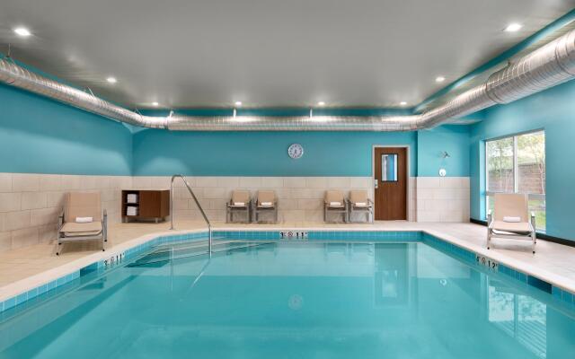 Holiday Inn Express & Suites Salisbury by IHG