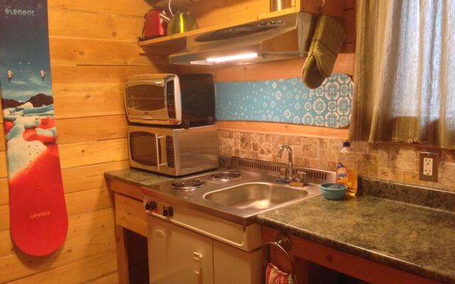 Glacier View RV Park and Cabins