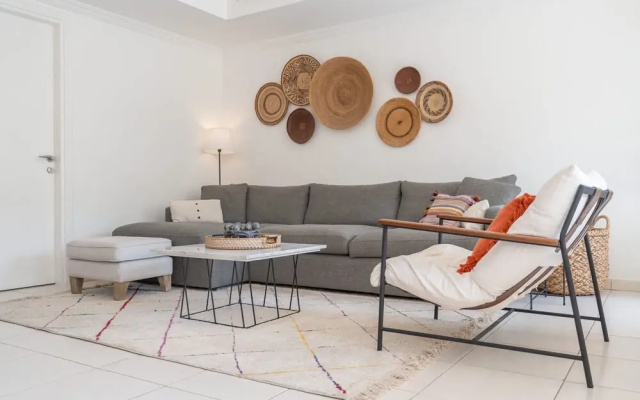 Emirates Living s Fascinating Villa for Everyone
