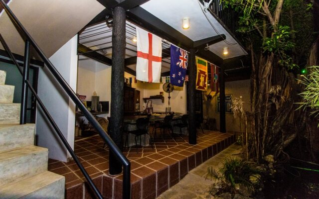 Settle Inn Tourist Lodge