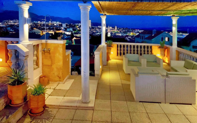 VILLA MARJAN - 3 bdr, 3 bath, parking