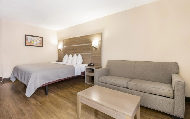 Hometown Inn