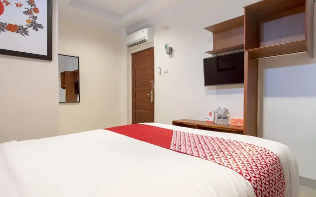 Super OYO 621 Vania Residence