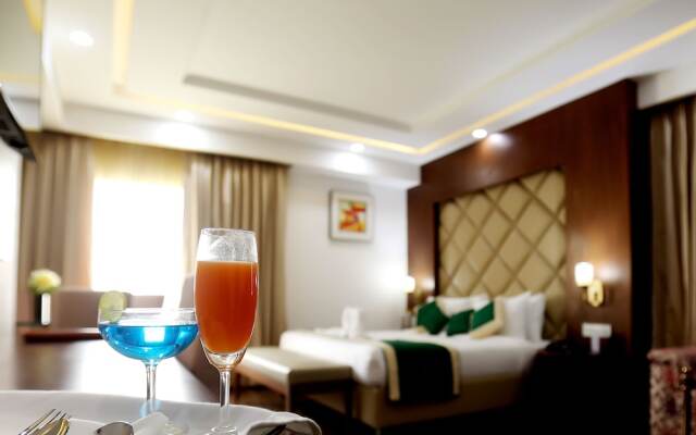 Hotel Gms Grand