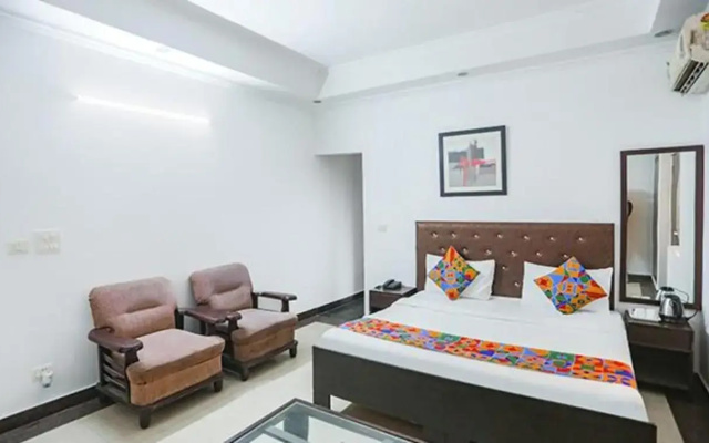 FabHotel F9 H Block Sector 51