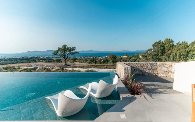 Akres Luxury Sea View Villas