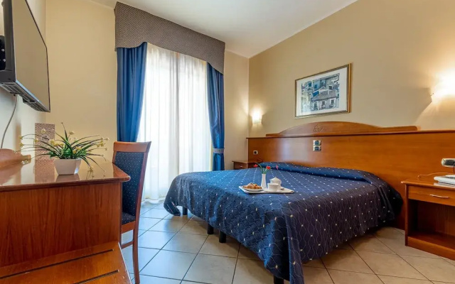Hotel Relax