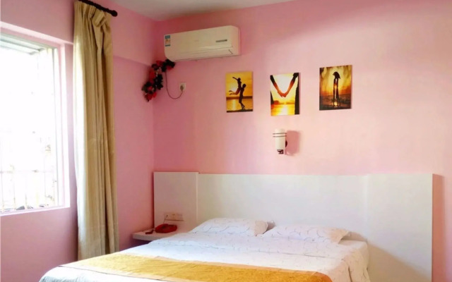 V8 Express Hotel Shangping St 7 Alley