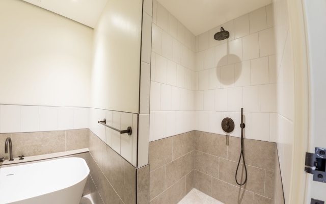 The Pembridge 11