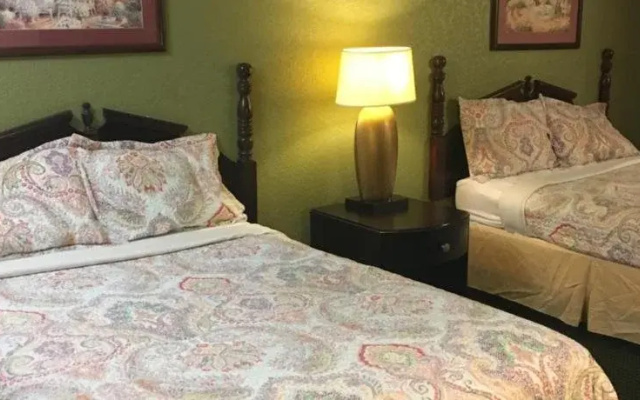River Valley Inn & Suites (Extended Stay)