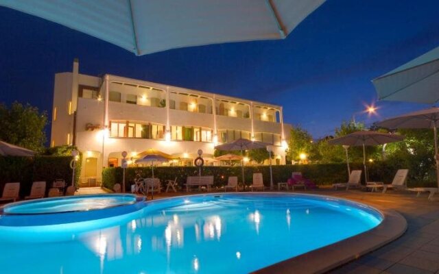 Hotel Baby Gigli Meuble'
