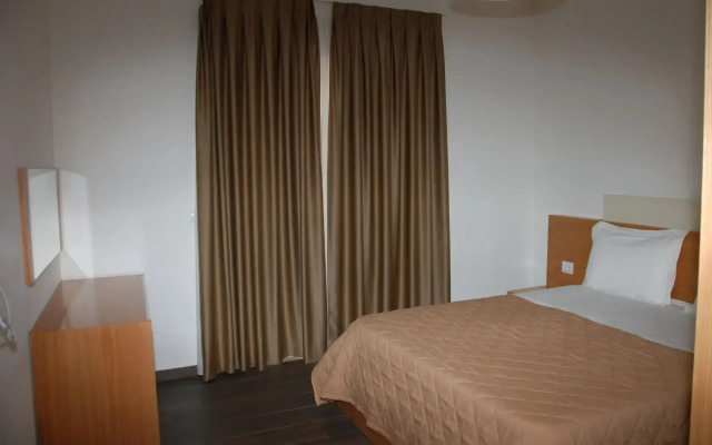 Sunrise Luxury Apartments