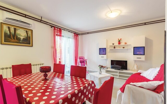 Amazing Home in Medulin With Wifi and 3 Bedrooms