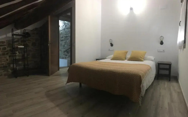 Apartamentos Bajo Peña