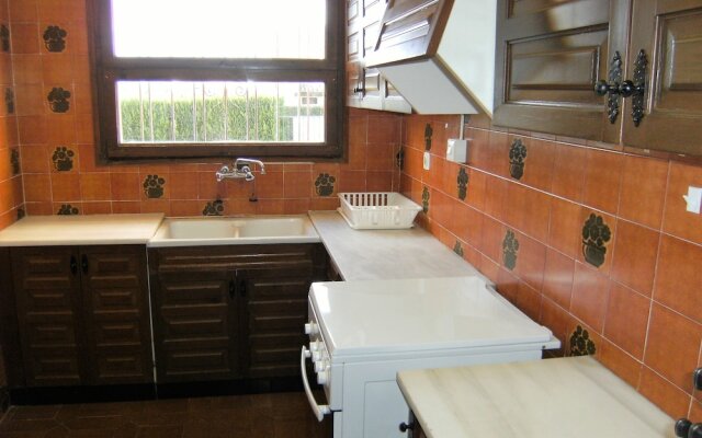 Villa Bell Raco B25